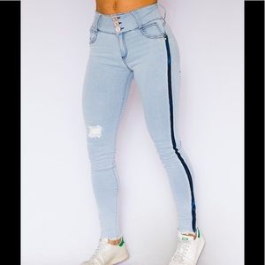 Distressed light washed jeans